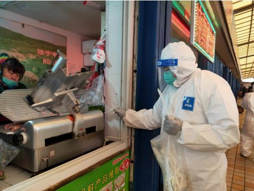 筑牢防疫安全線 解放路社區開展農貿市場環境與產品核酸檢測